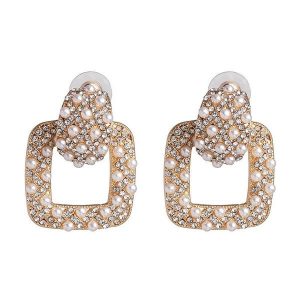 Là Pearlette Princess Earrings